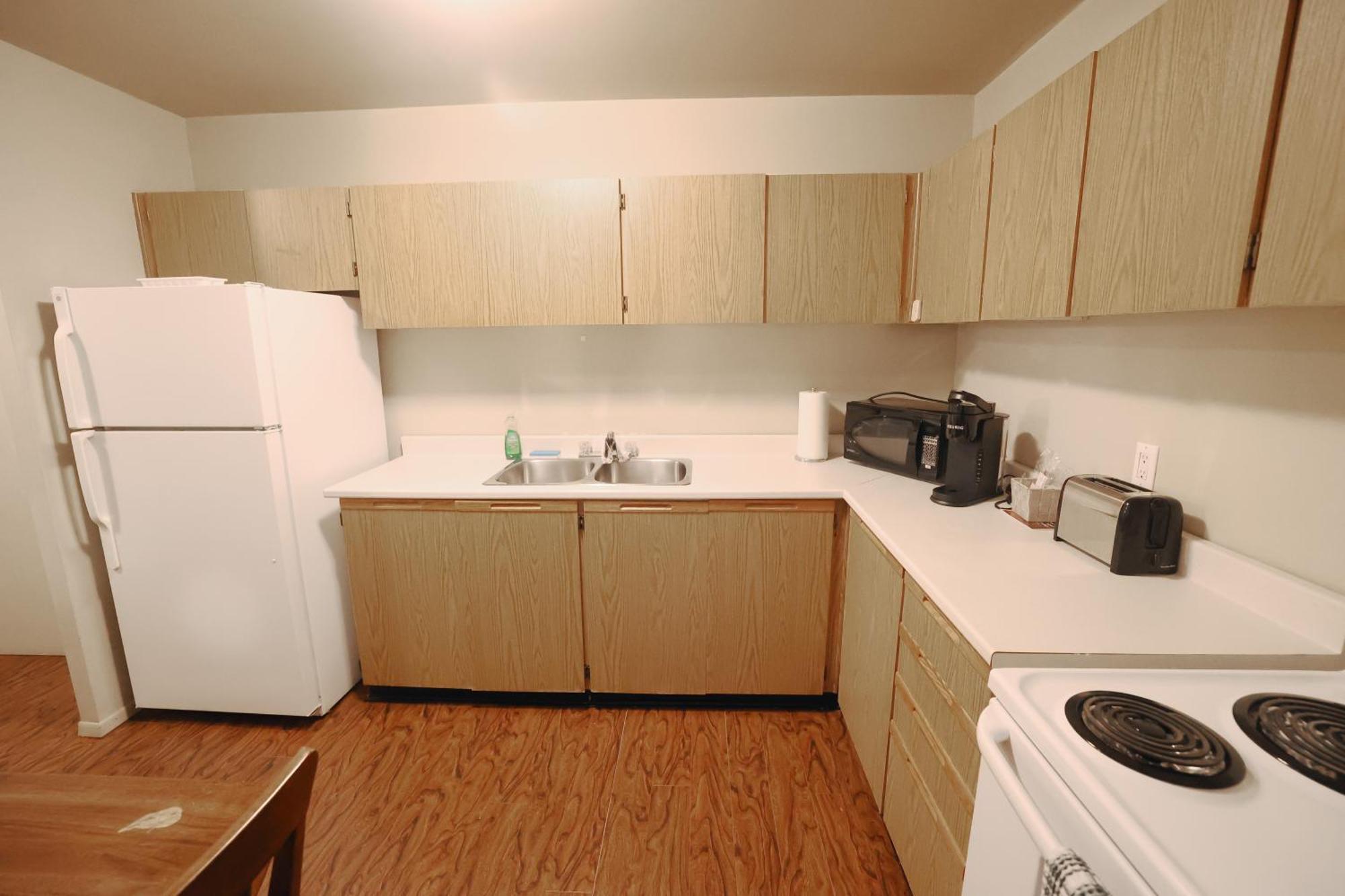 Paris Plaza Διαμέρισμα Elliot Lake Εξωτερικό φωτογραφία