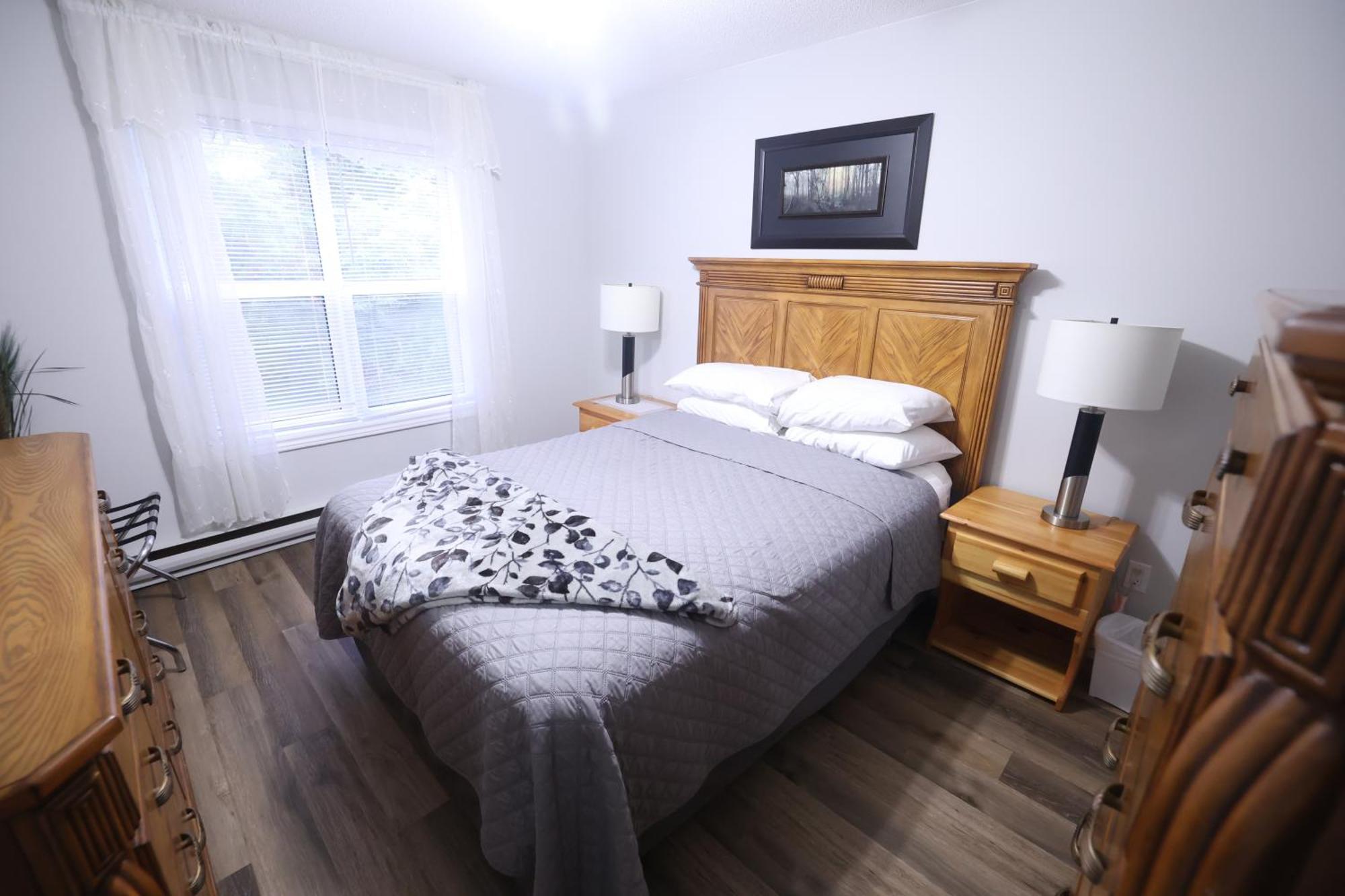 Paris Plaza Διαμέρισμα Elliot Lake Εξωτερικό φωτογραφία