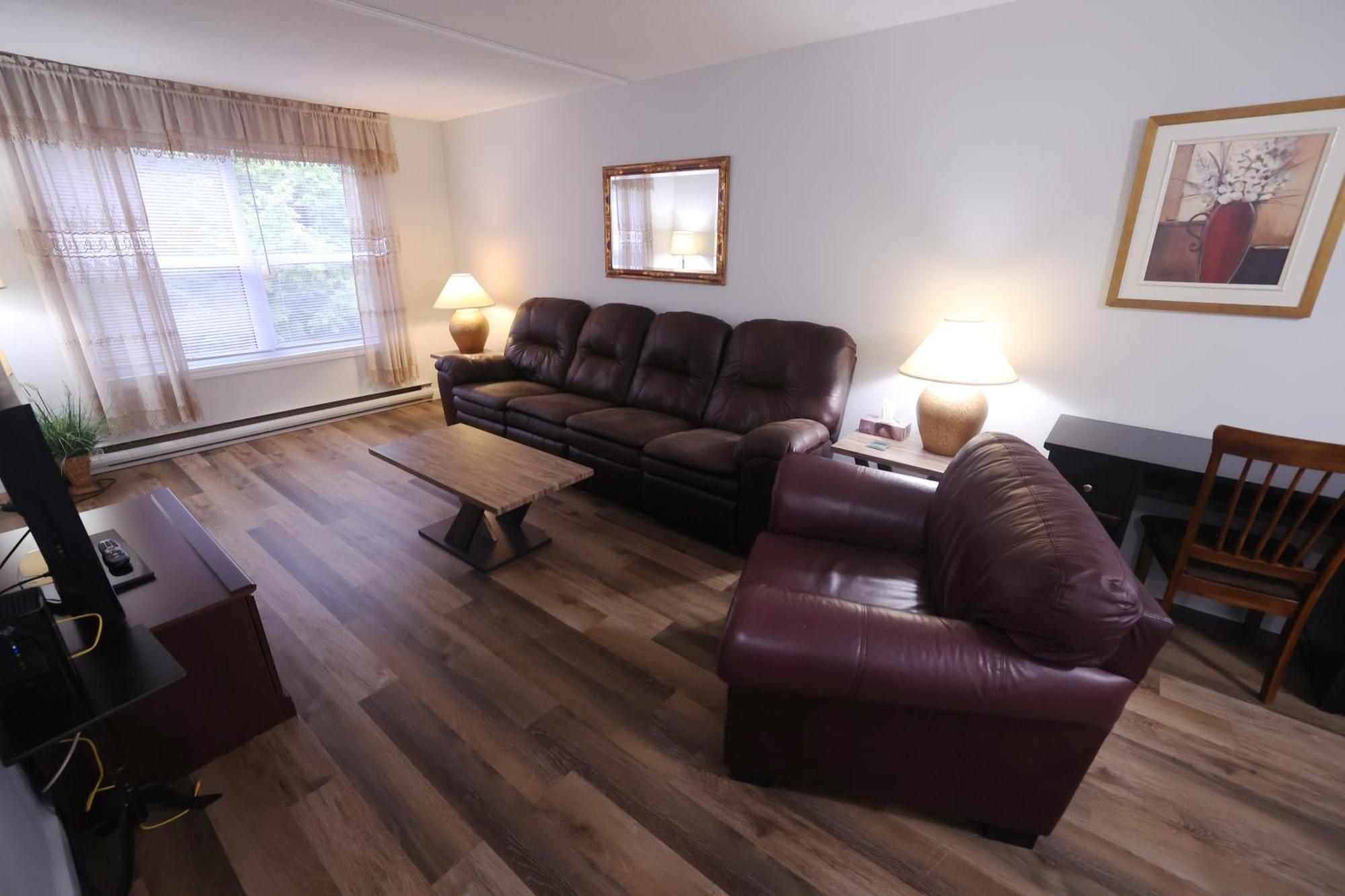 Paris Plaza Διαμέρισμα Elliot Lake Εξωτερικό φωτογραφία
