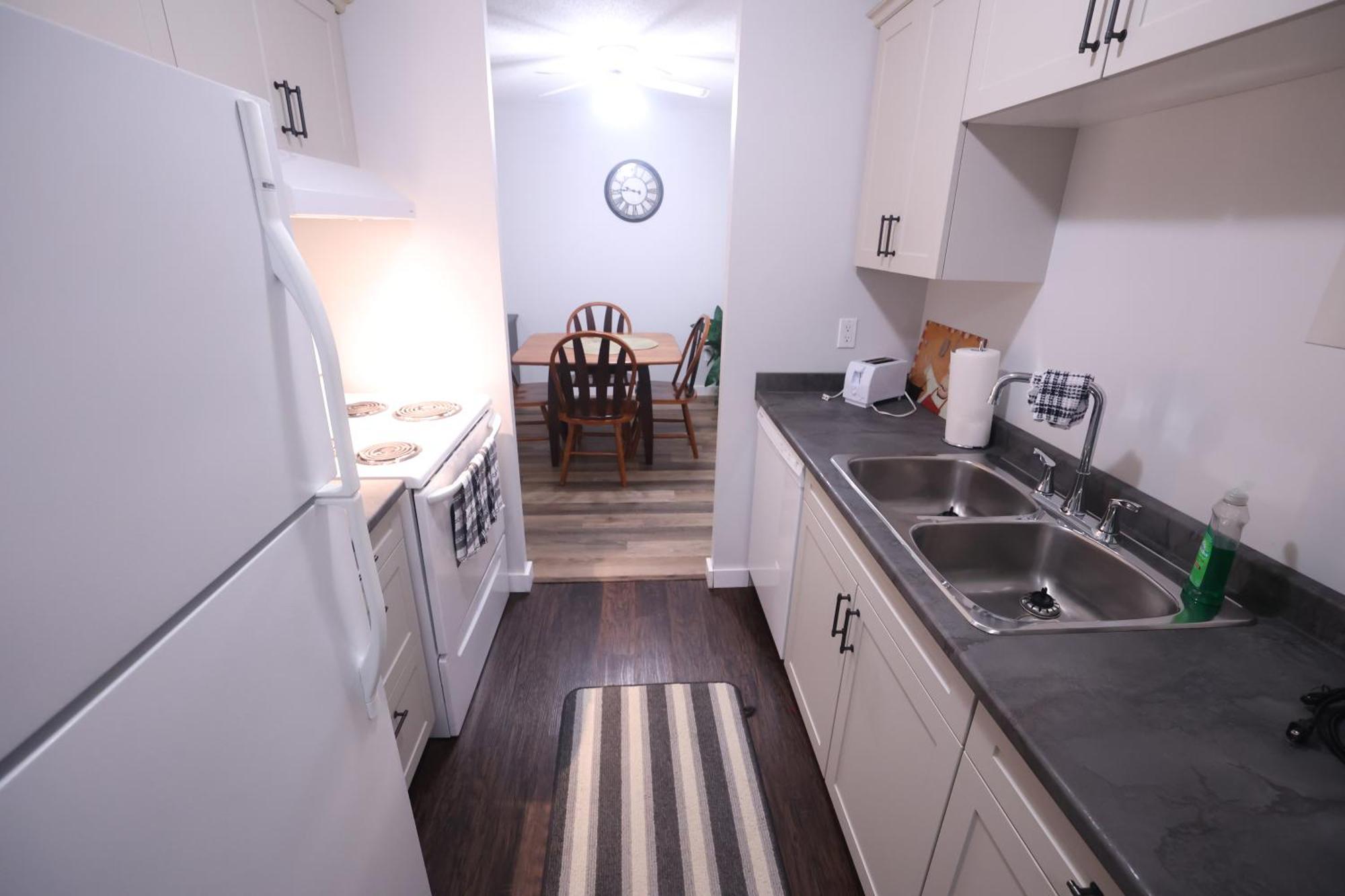 Paris Plaza Διαμέρισμα Elliot Lake Εξωτερικό φωτογραφία