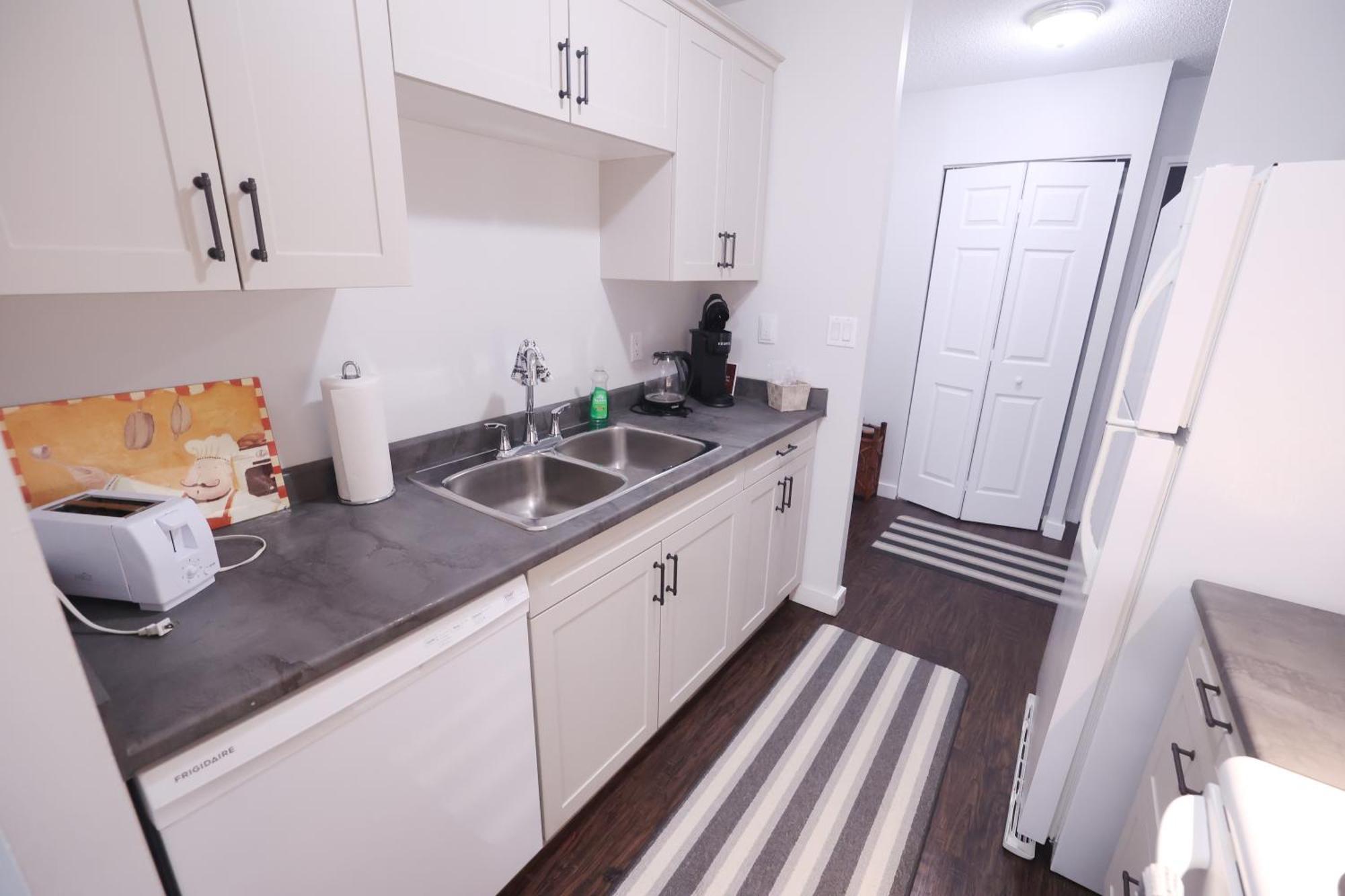 Paris Plaza Διαμέρισμα Elliot Lake Εξωτερικό φωτογραφία